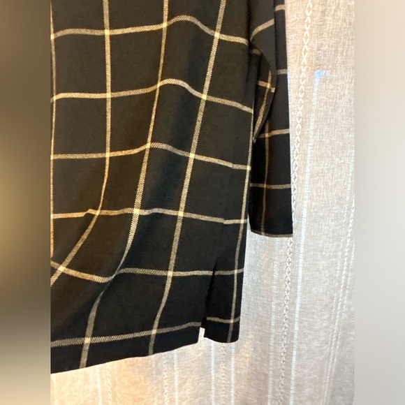 Maurice’s Plaid Blazer Cardigan in with Pockets. Excellent Condition. Size S - Picture 12 of 15